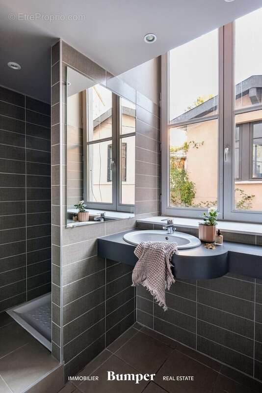 Appartement à LYON-4E