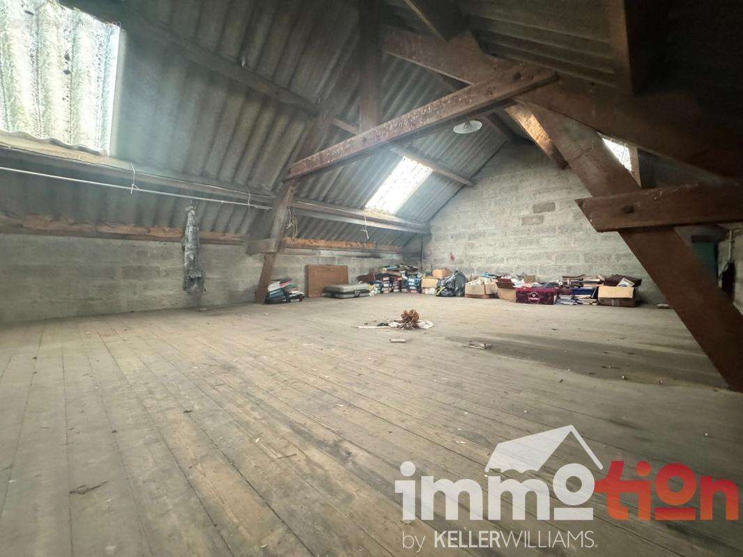 Commerce à FEUQUIERES-EN-VIMEU