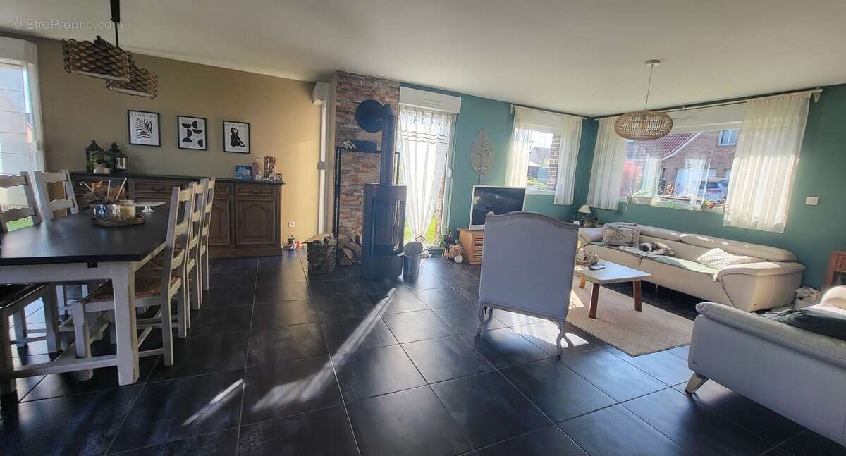 Maison à MONTIGNY-EN-OSTREVENT