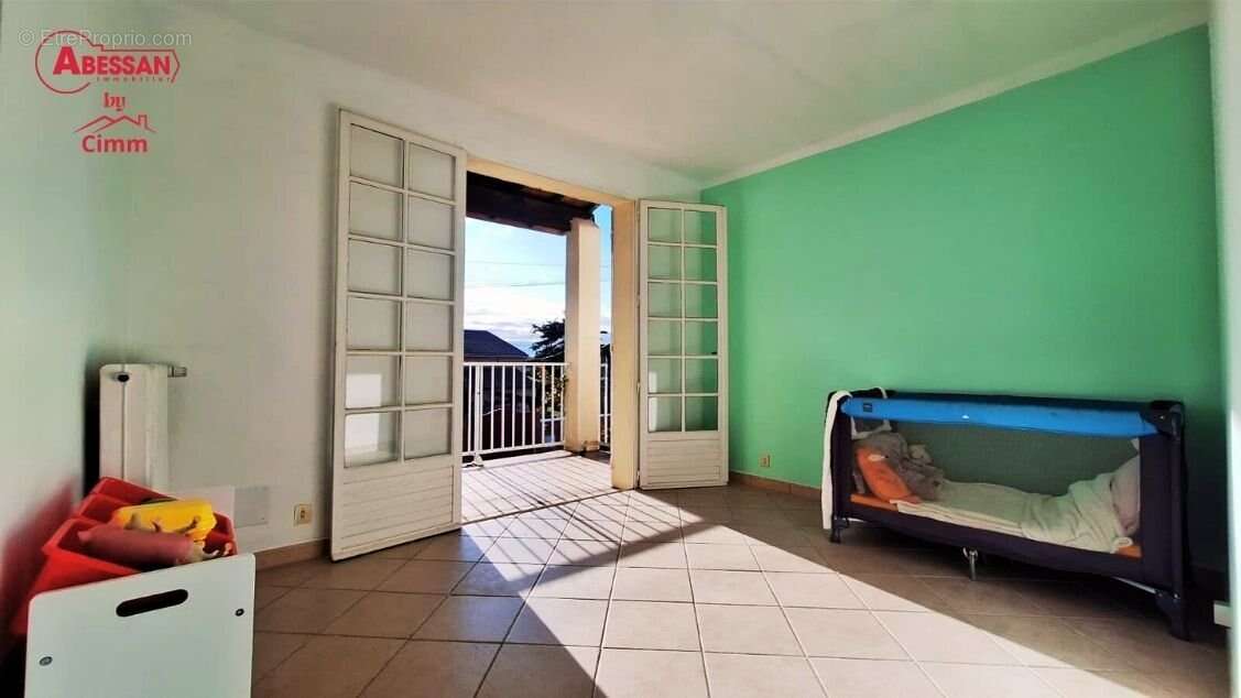Maison à CODOGNAN
