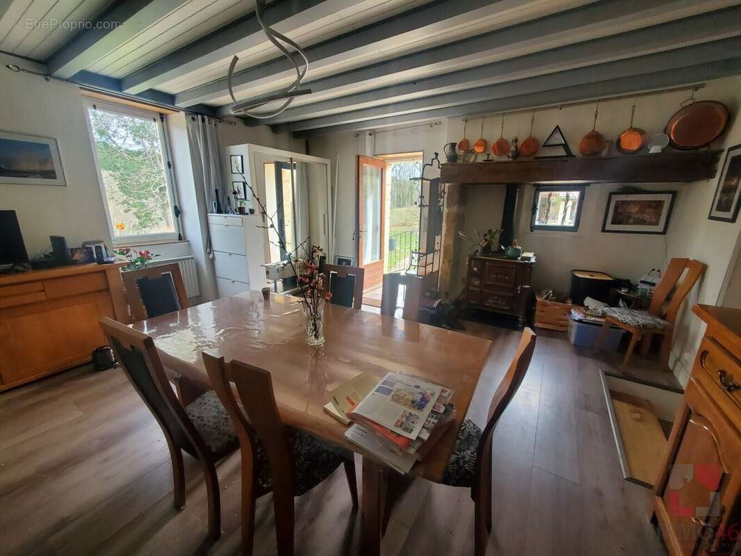 Maison à PRAYSSAC
