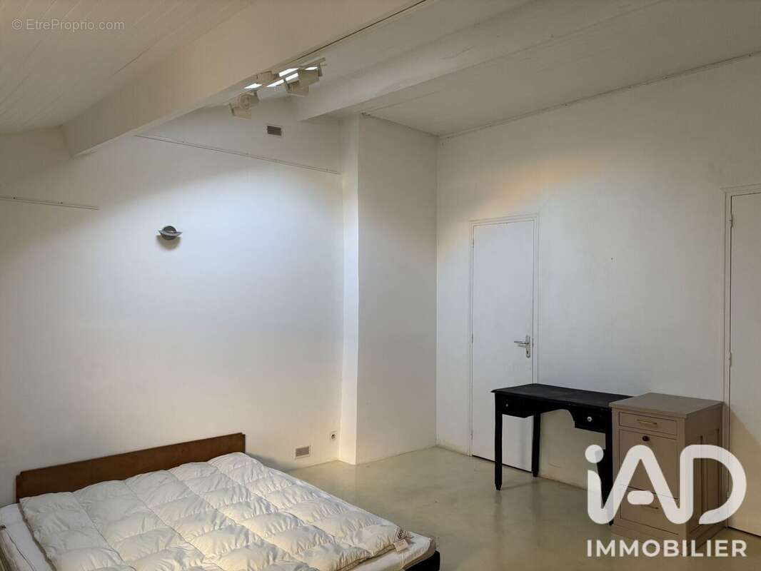 Maison 75 m² à Arles  - photo 10