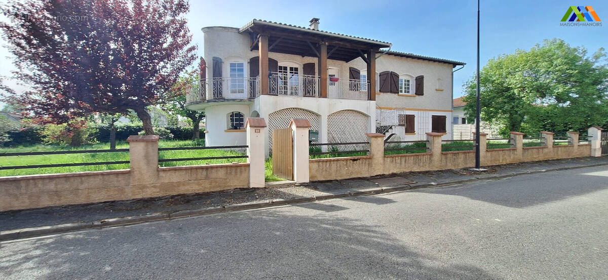Jolie maison de village Masseube 32 - Maison à MASSEUBE