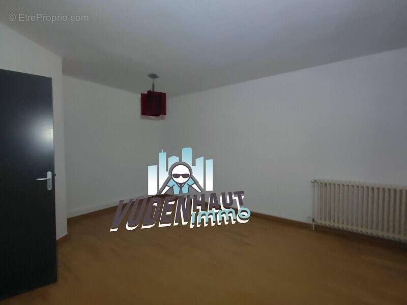 Commerce à COLOMIERS