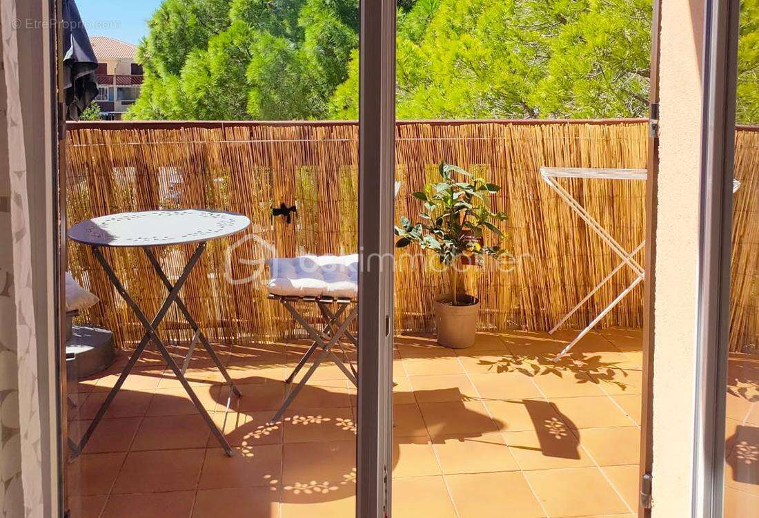 Appartement à LA LONDE-LES-MAURES