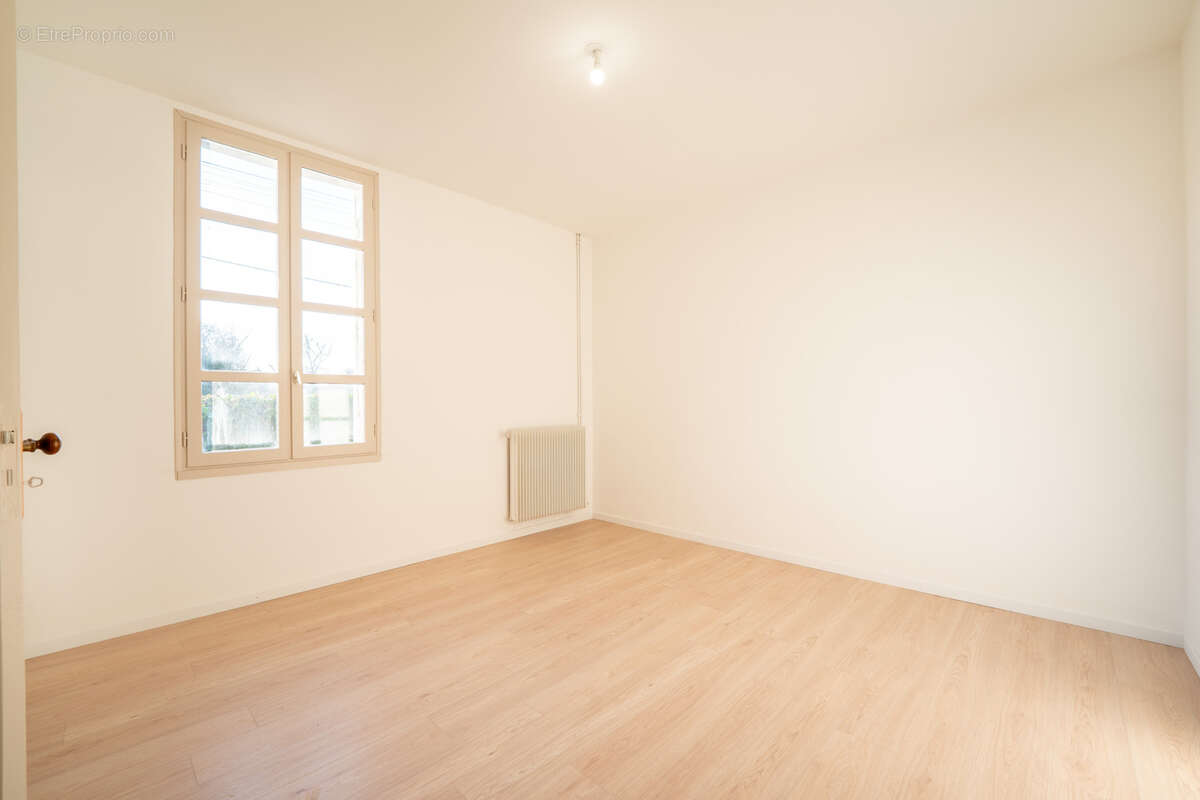 Maison à BELIN-BELIET