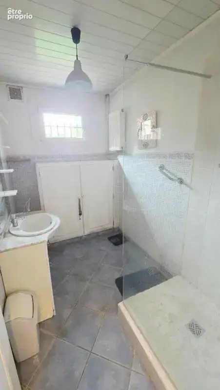 Maison 7 pièces / 136 m² / 234 000 EUR / GUEMAPPE - photo 11