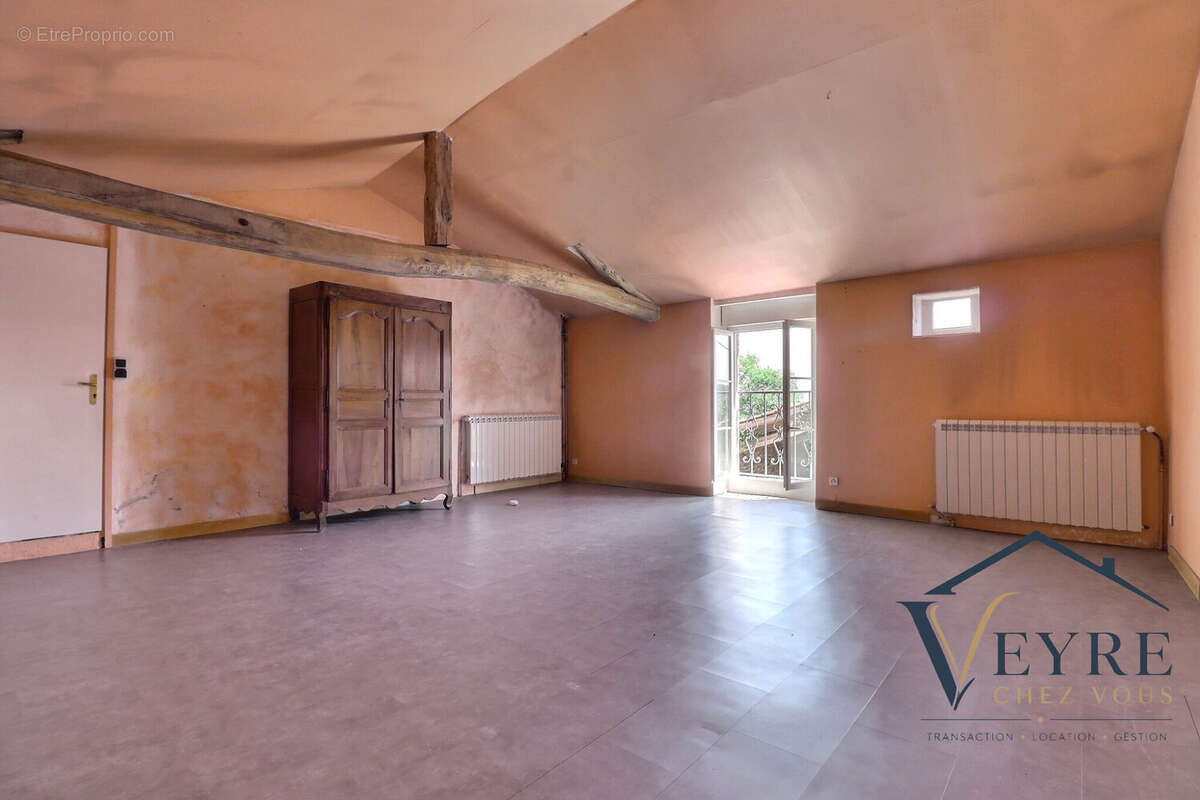 Maison 220 m² à Salledes  - photo 7