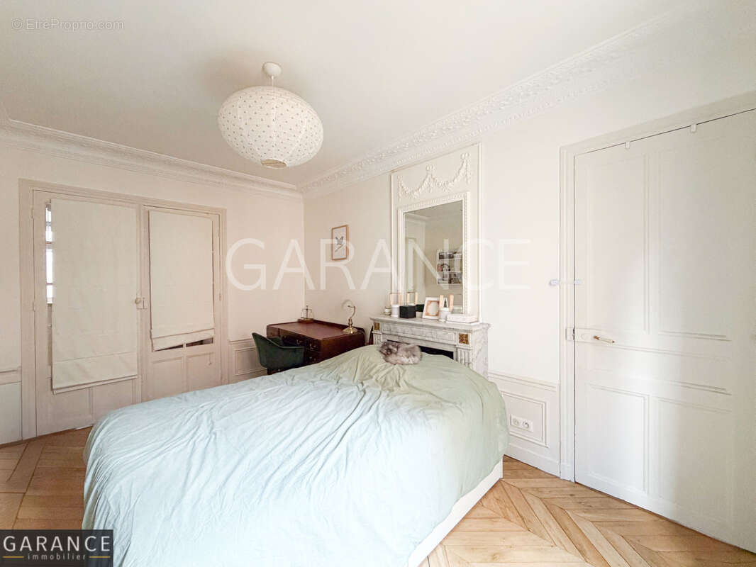 Appartement à PARIS-12E