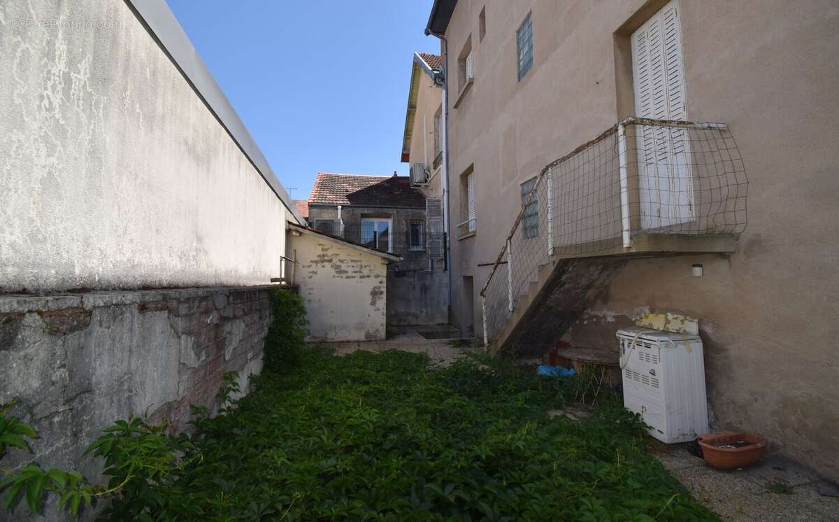 Maison à BELLERIVE-SUR-ALLIER