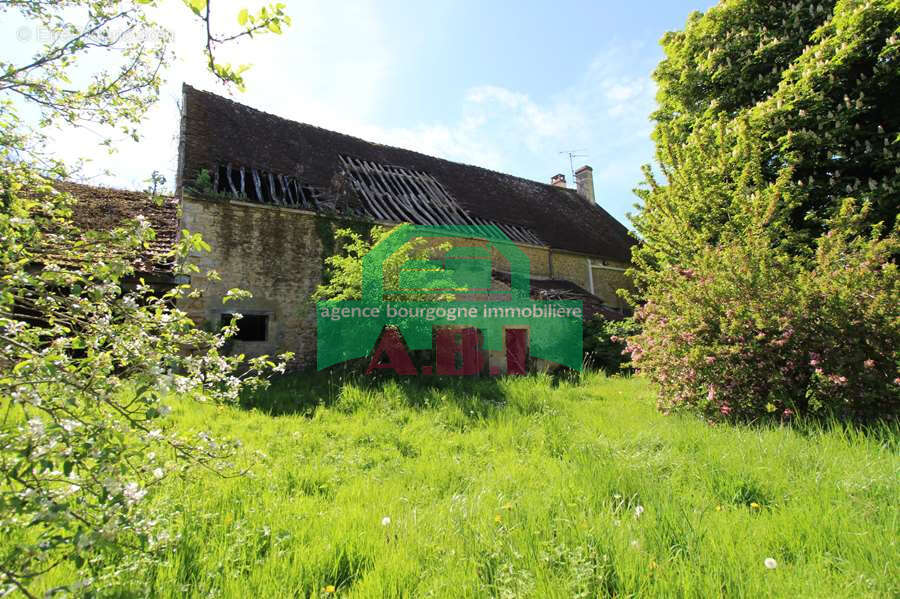 Maison à MONTENOISON