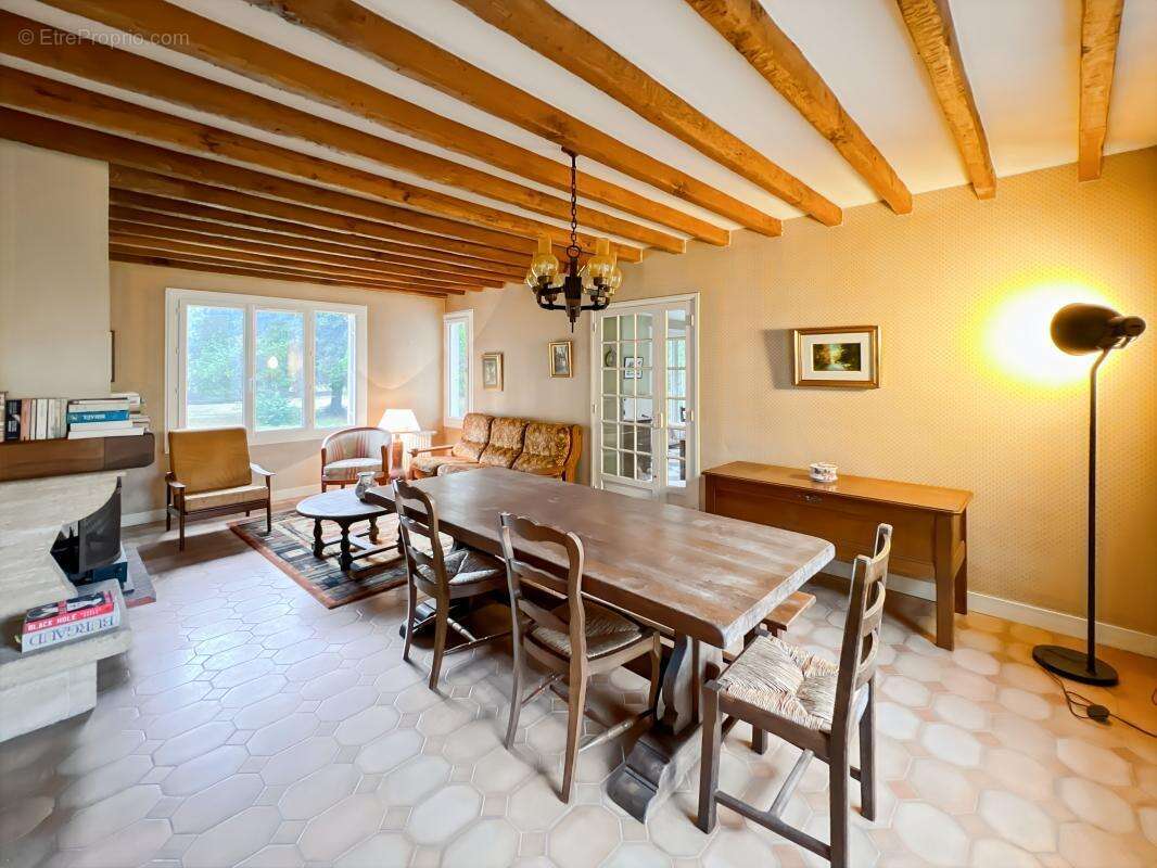 Maison à LAILLY-EN-VAL