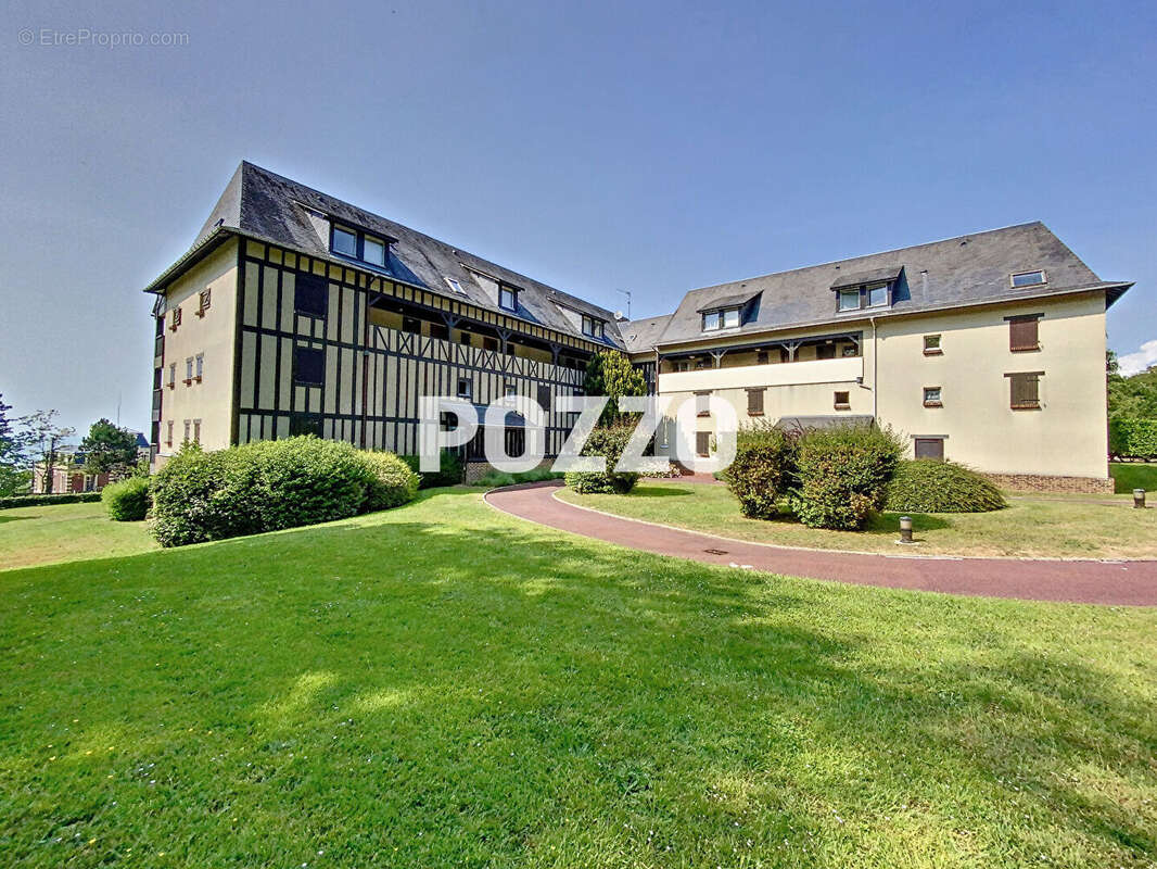 Appartement à TROUVILLE-SUR-MER