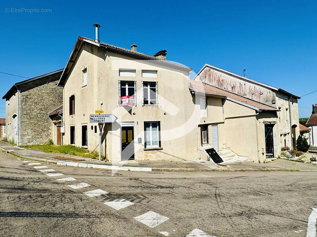 Maison à ESNOUVEAUX