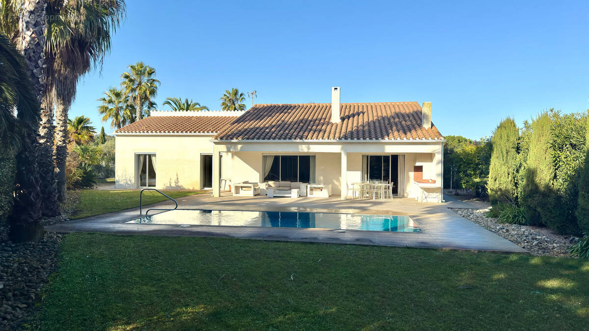 Maison à SAINT-CYPRIEN