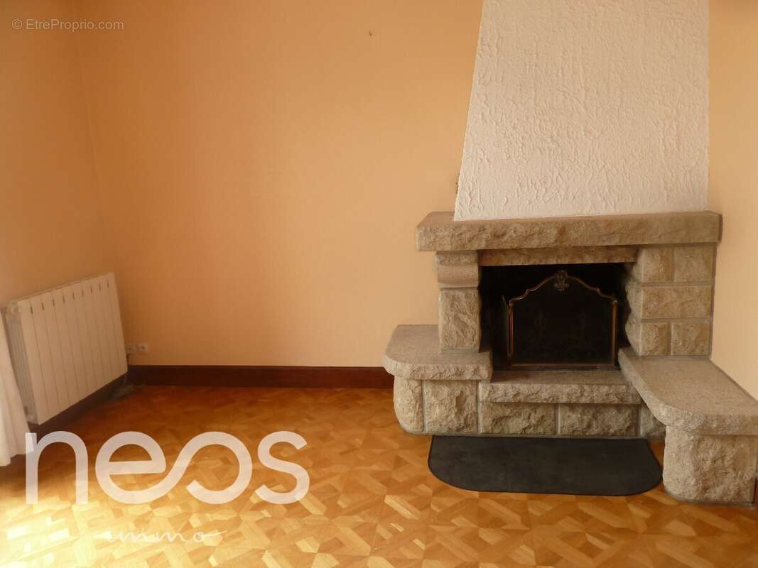 Maison à TOURLAVILLE