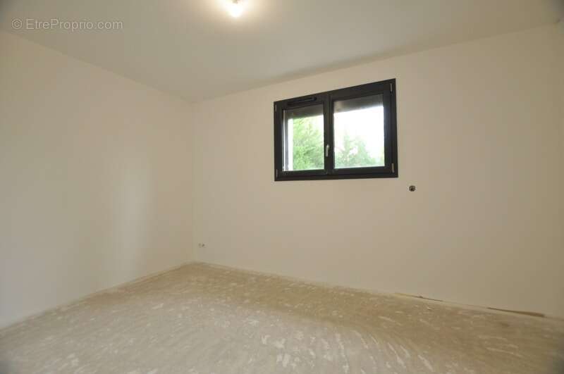 Maison à BEAUREPAIRE