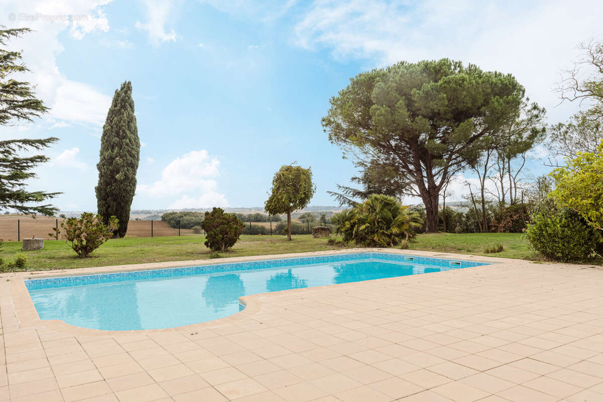 Maison à VIEILLEVIGNE