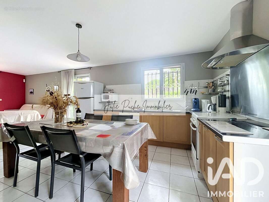 Maison 140 m² à Rieux-En-Val  - photo 3