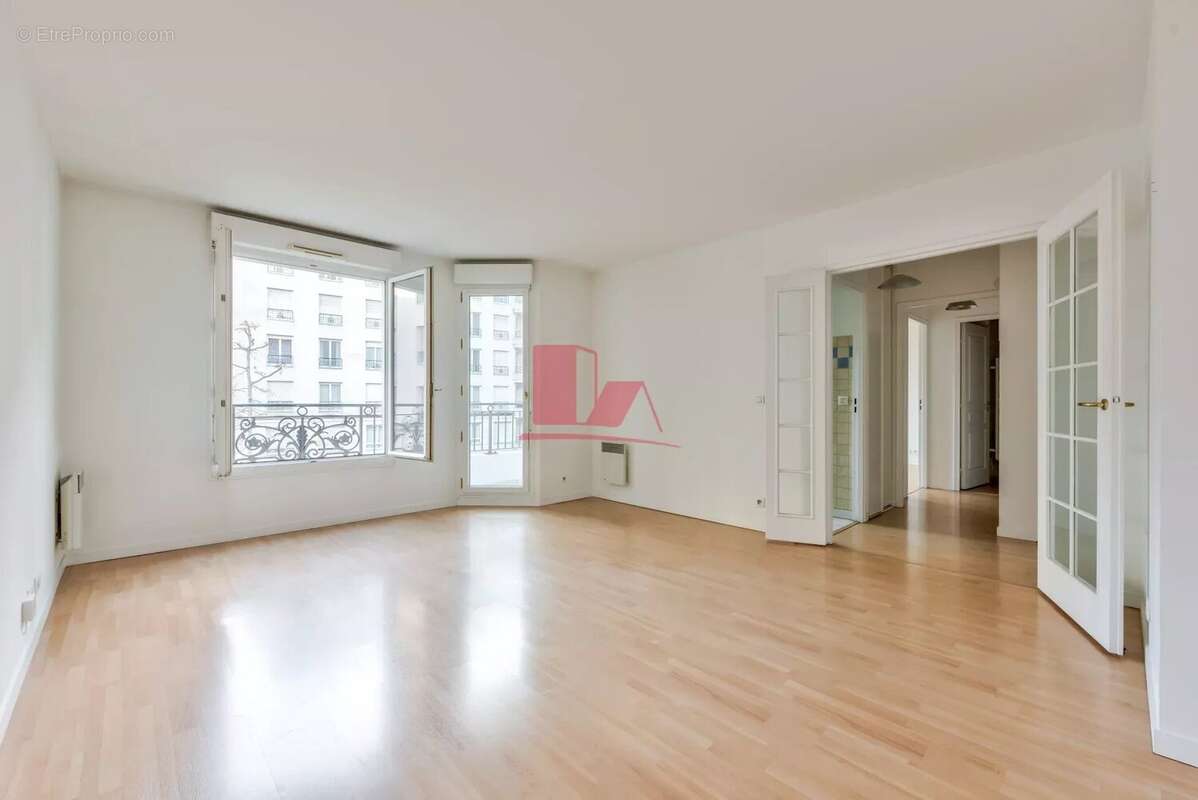 Appartement à ISSY-LES-MOULINEAUX