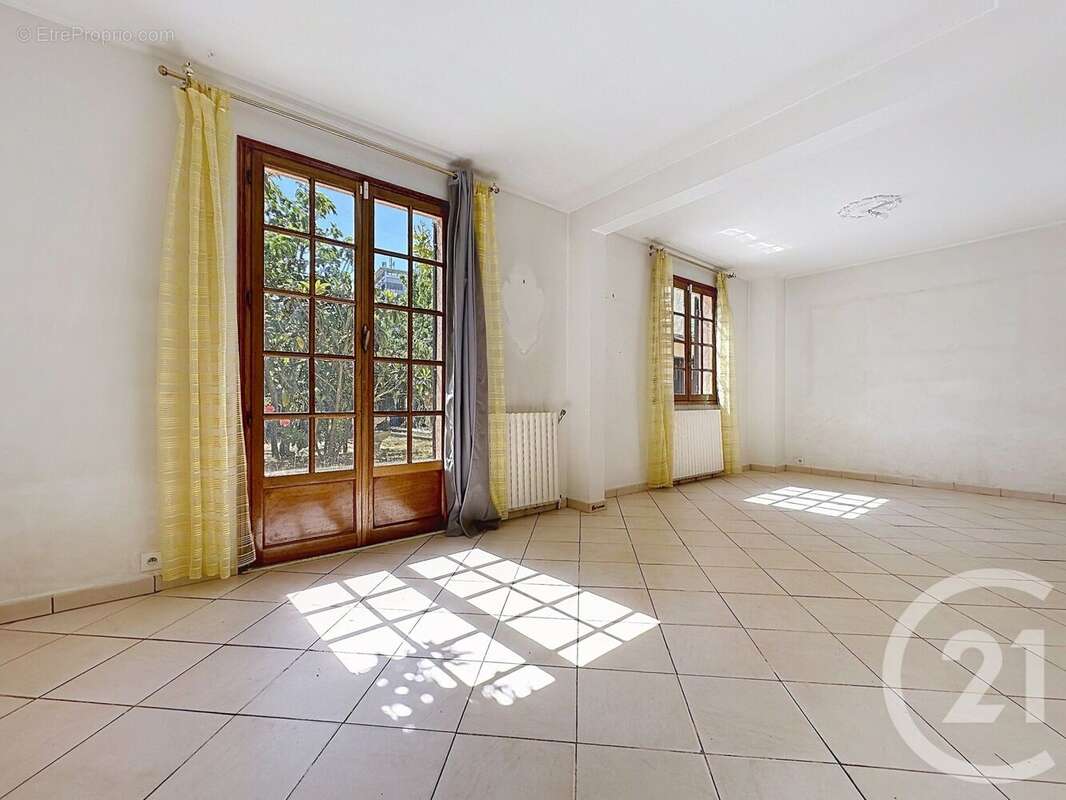 Photo 5 - Maison à VITRY-SUR-SEINE