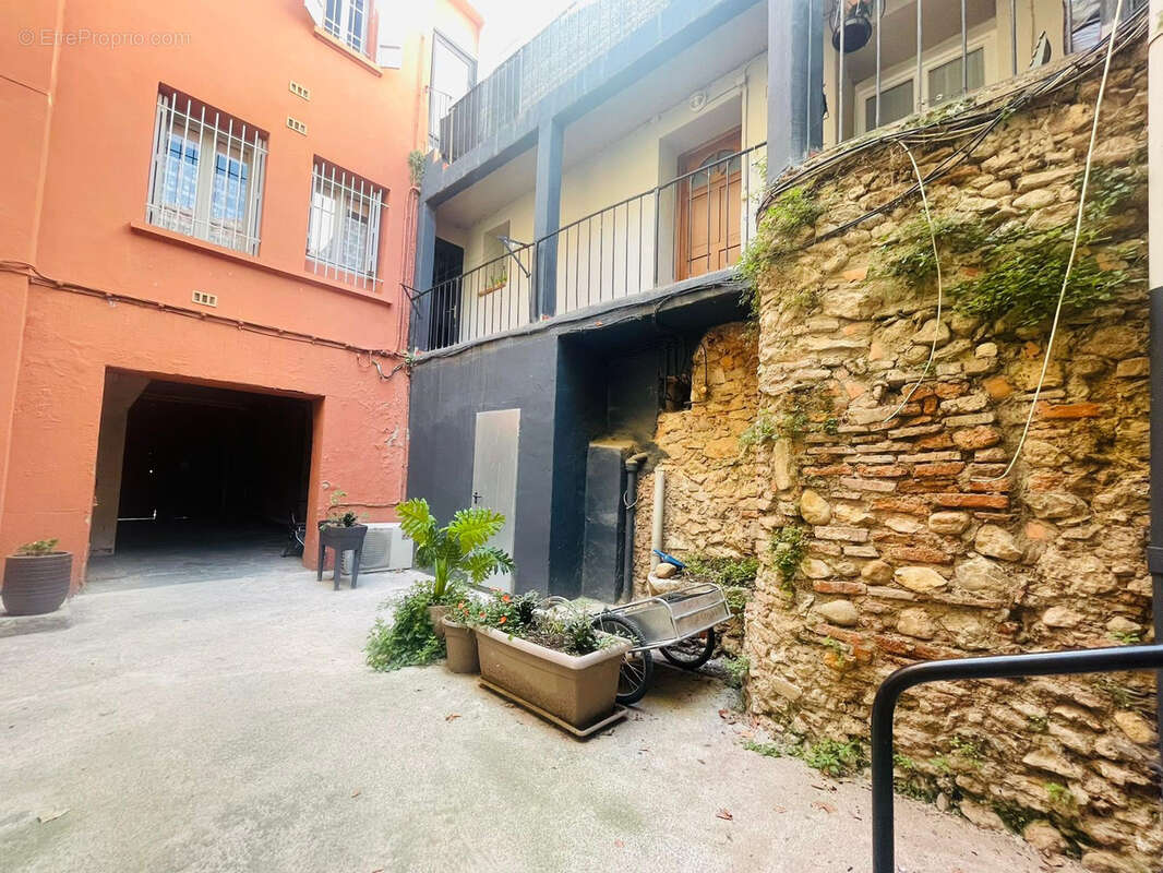 Appartement à THUIR