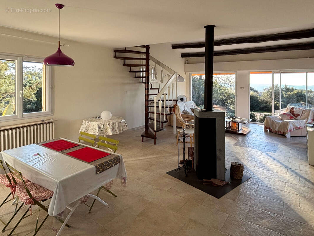 Maison à UZES