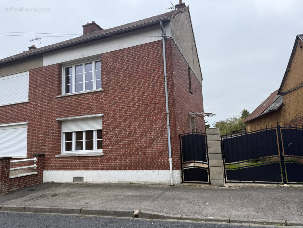 Maison à BEAUCAMPS-LE-VIEUX