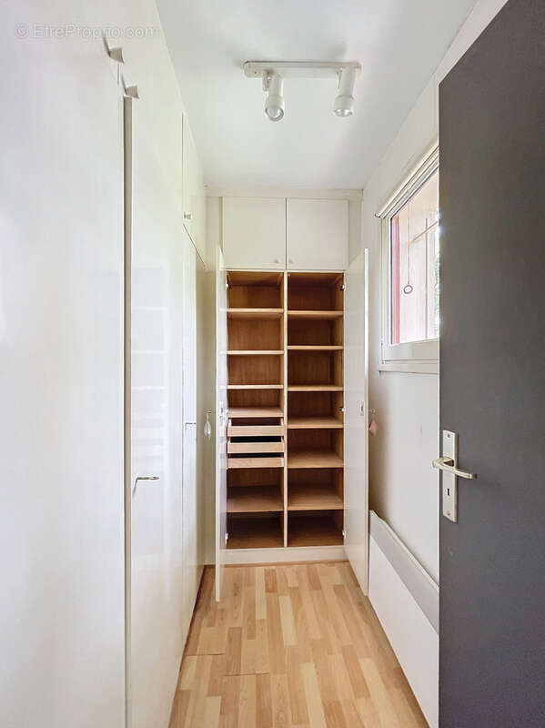 Maison à SAINT-GENIS-LAVAL