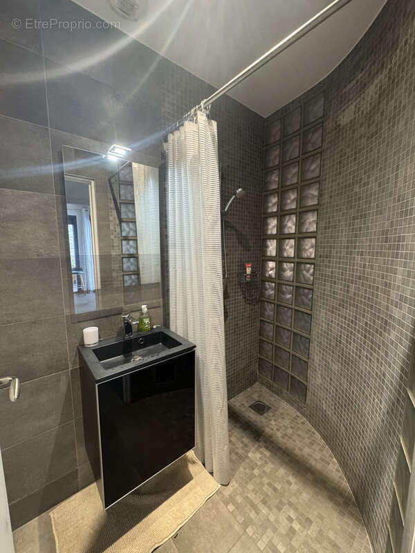 Maison à SAINT-MAUR-DES-FOSSES