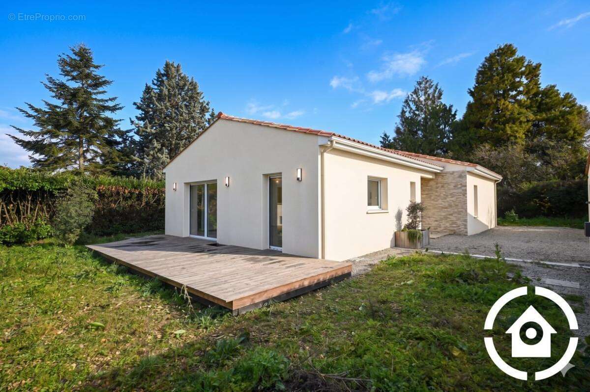 Maison de plain-pied construite en 2024 - photo 19