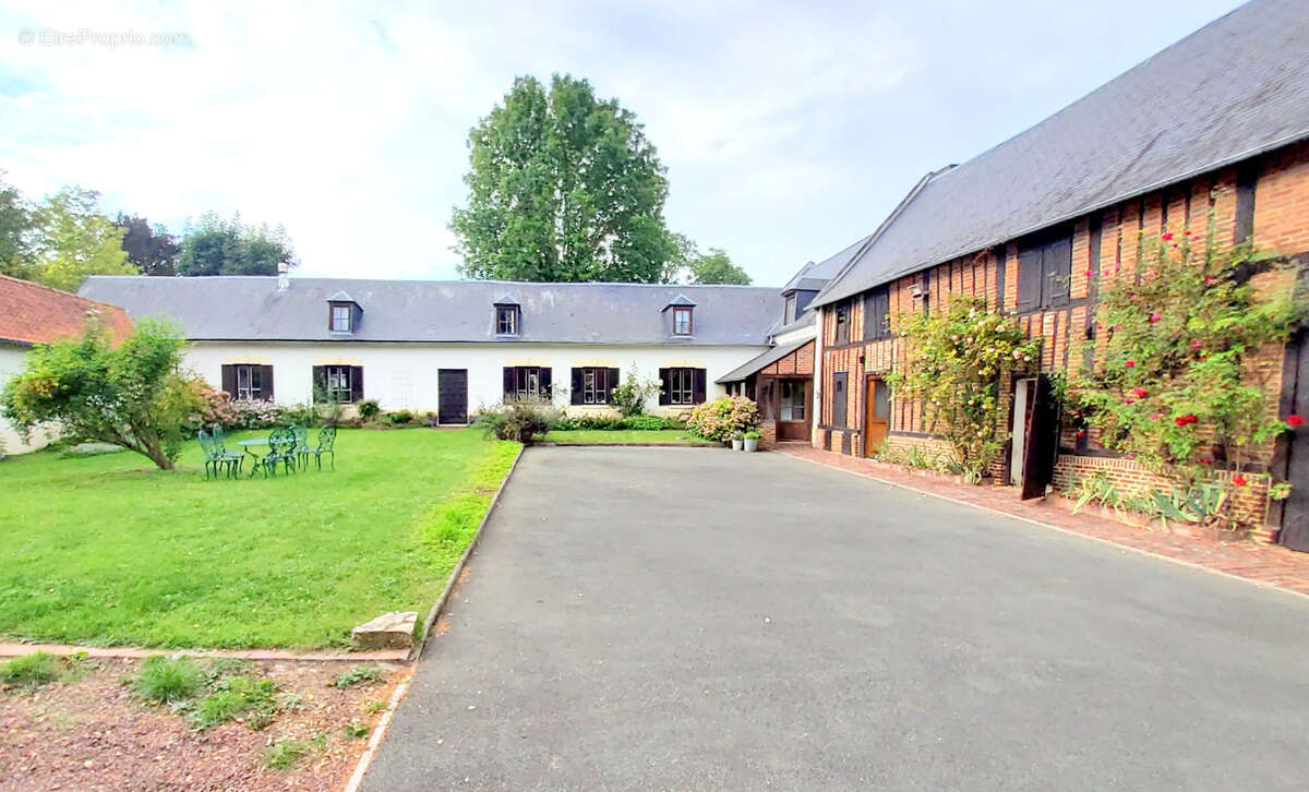 Maison à HANGEST-EN-SANTERRE