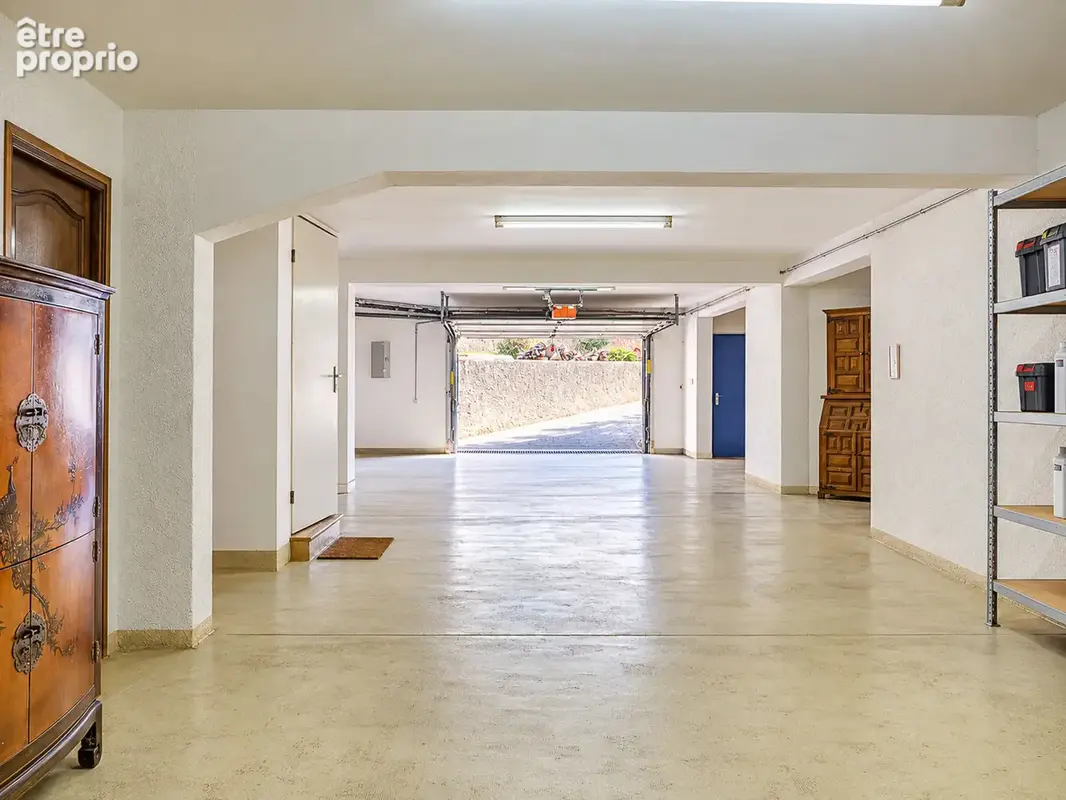 600m de l'eglise de Mazargues, MAISON 190m2 6 chambres, PISCINE et GARAGE, au CALME absolu - photo 19