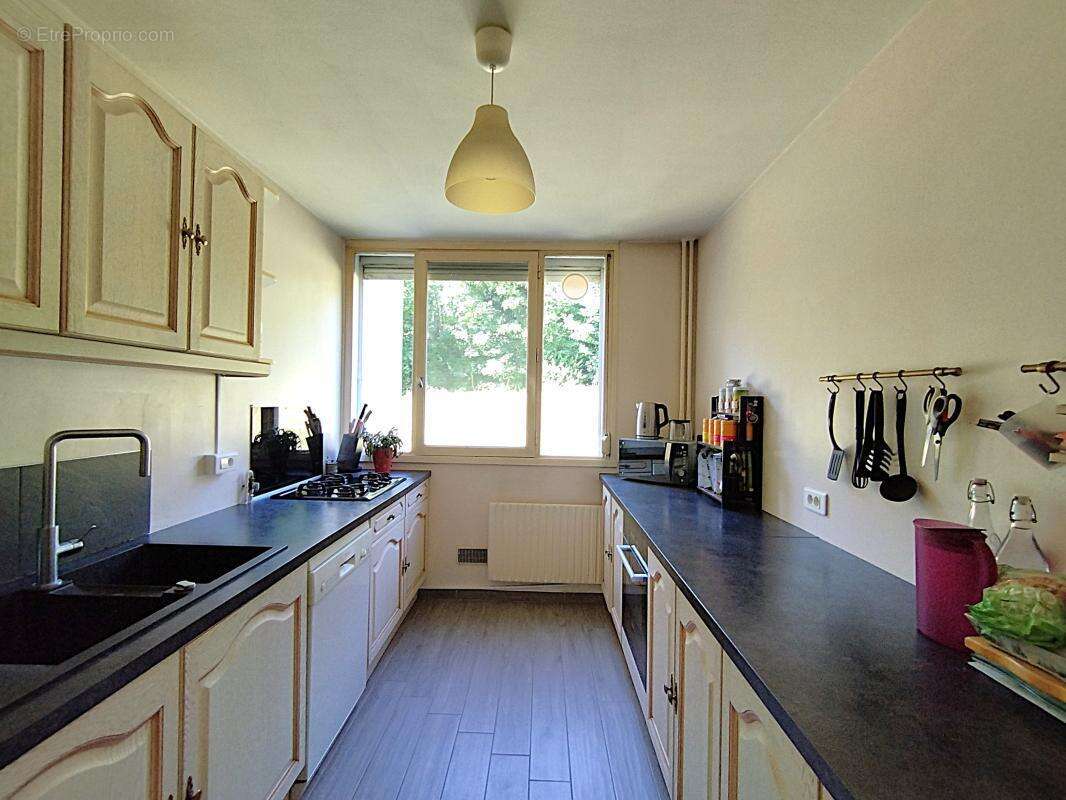Appartement à FONTAINES-SUR-SAONE