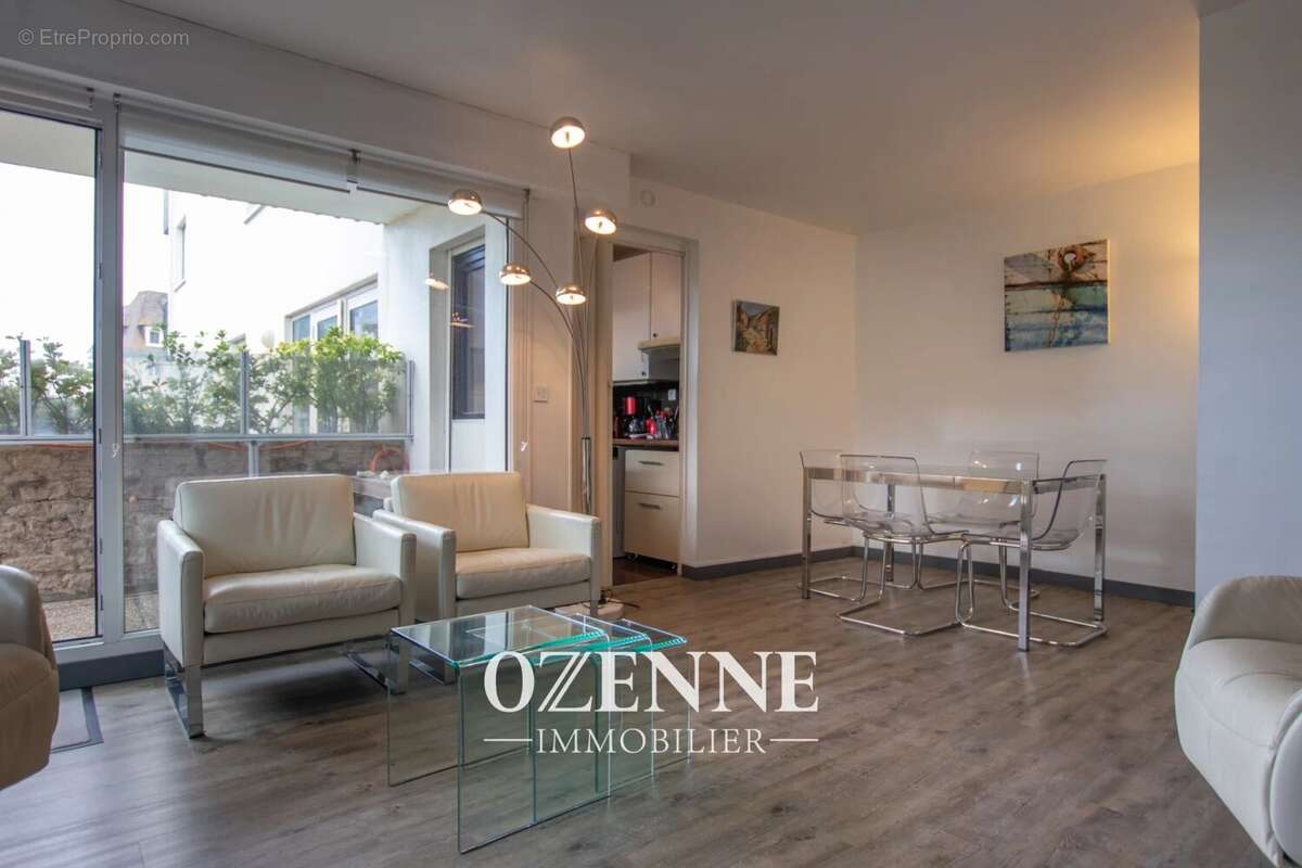 Appartement à BENERVILLE-SUR-MER