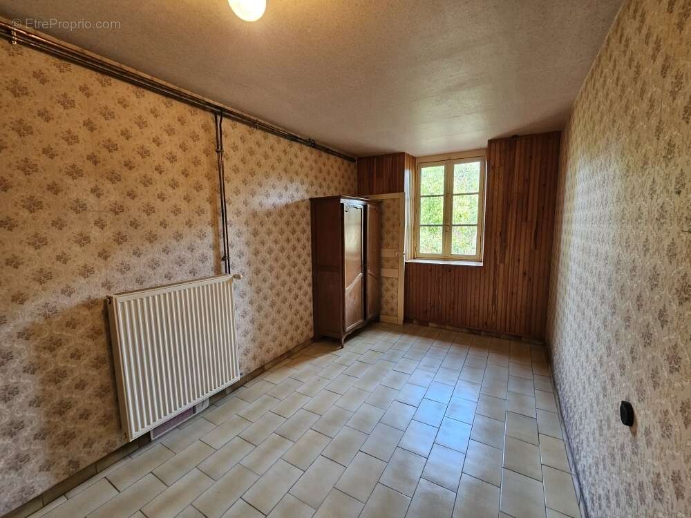 Appartement 108 m² à Saint-Pierre-De-Fursac  - photo 21
