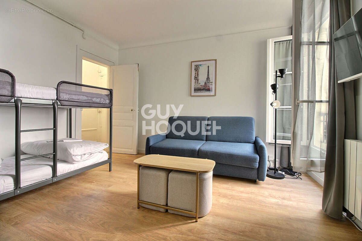 Appartement à PARIS-9E