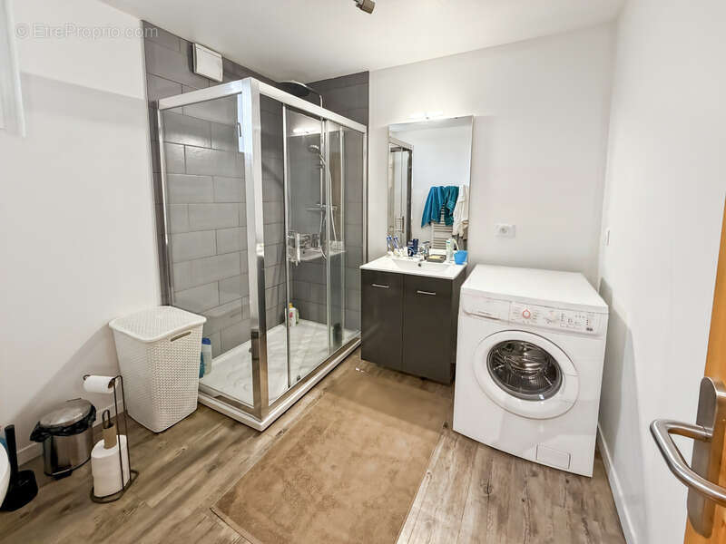 Saint Etienne du Rouvray centre Maison 6 pièces + studio - 129 M2 - photo 8
