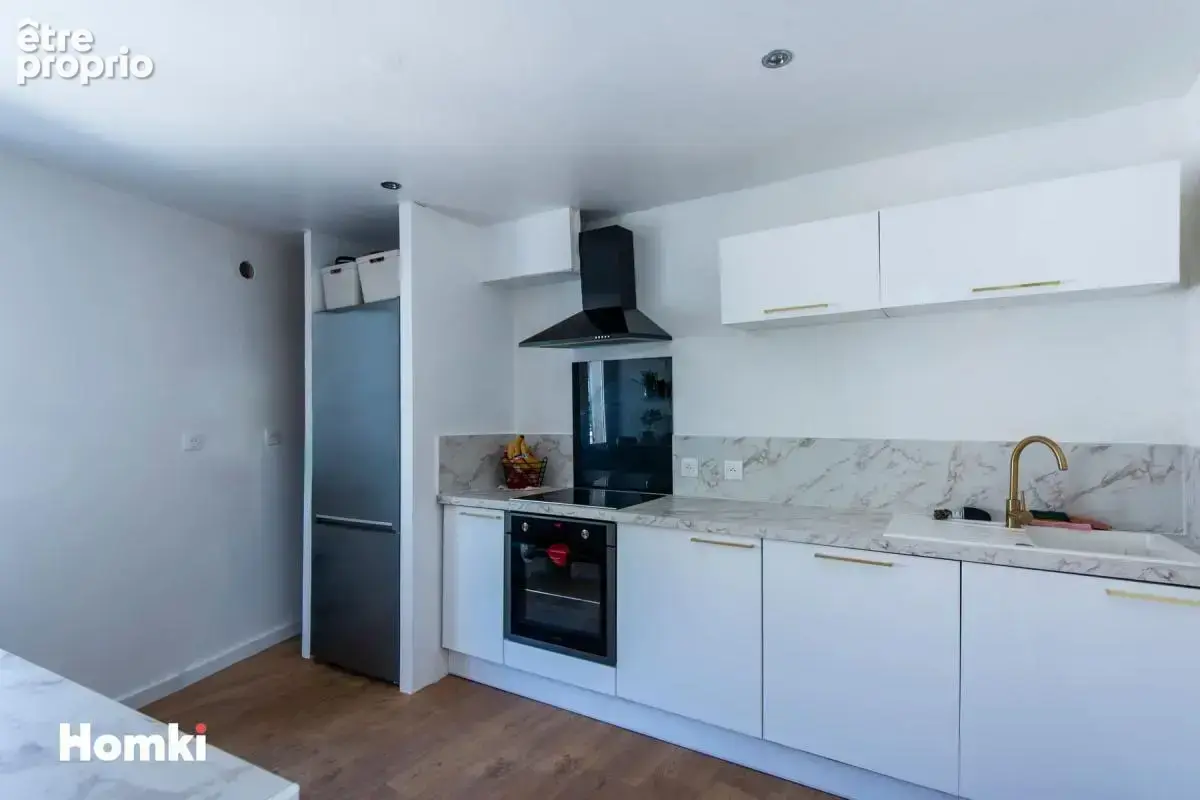 Maison de village avec appartement déjà loué : vivez tout en finançant votre projet - photo 17