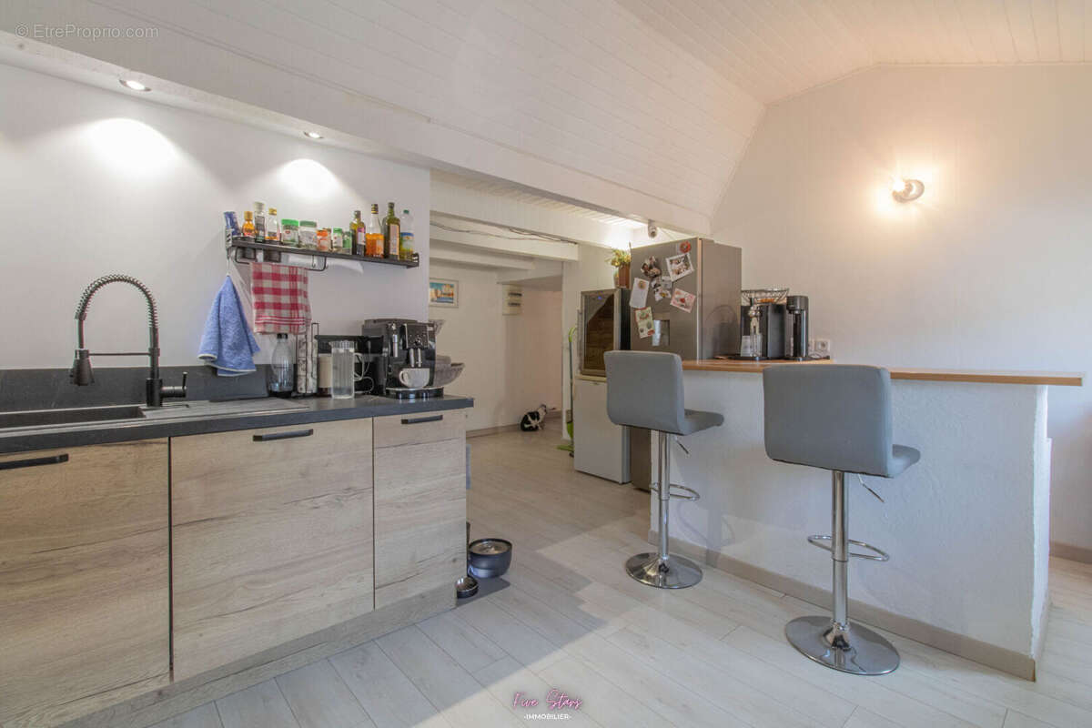 Appartement à VEZELISE