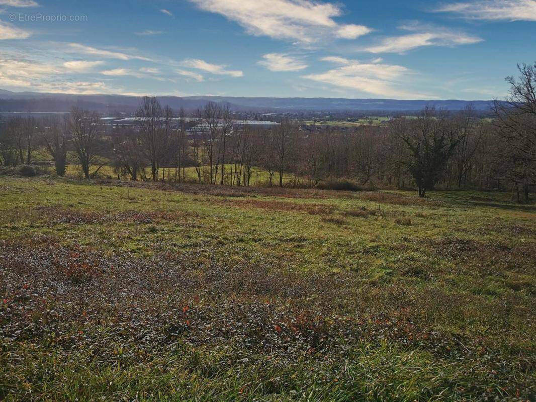 Terrain à GAGNAC-SUR-CERE
