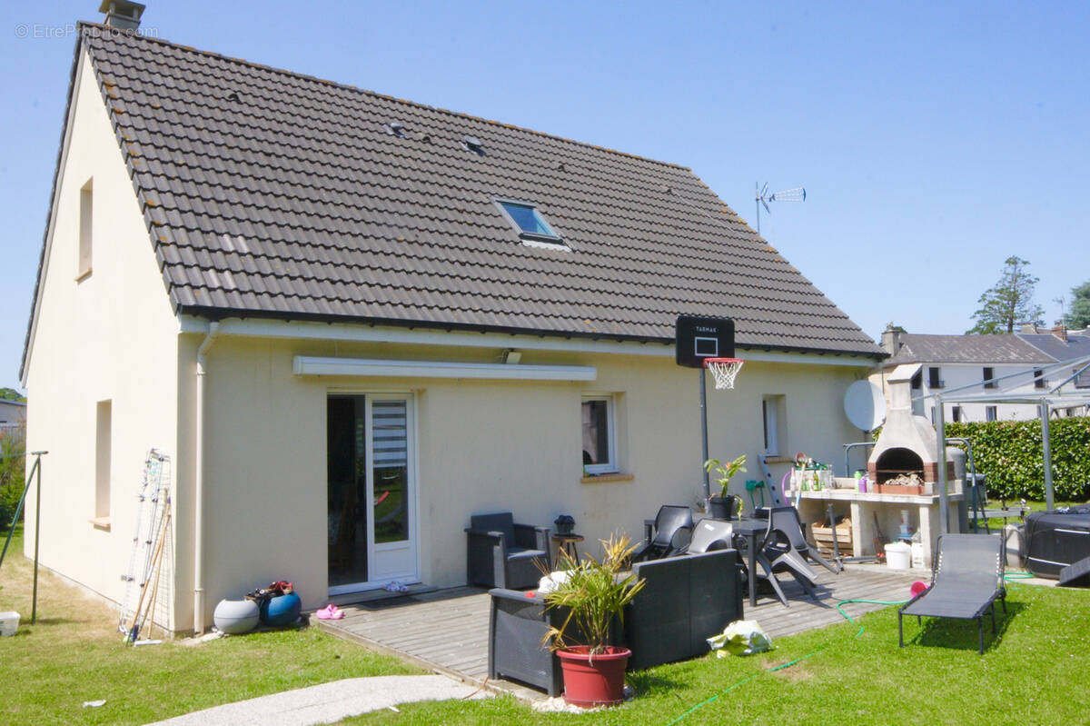 Maison à YPREVILLE-BIVILLE