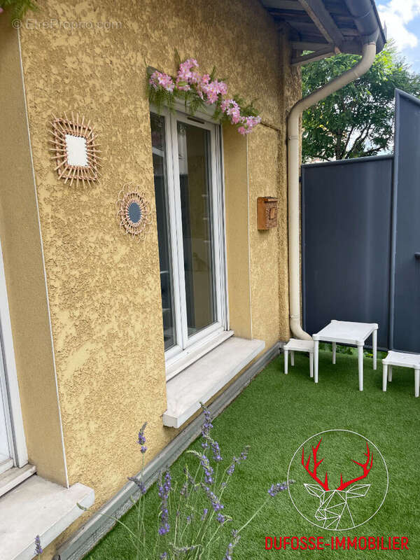 Appartement à LYON-8E