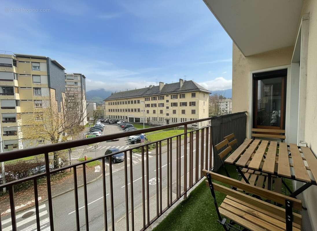 Appartement à ANNECY-LE-VIEUX
