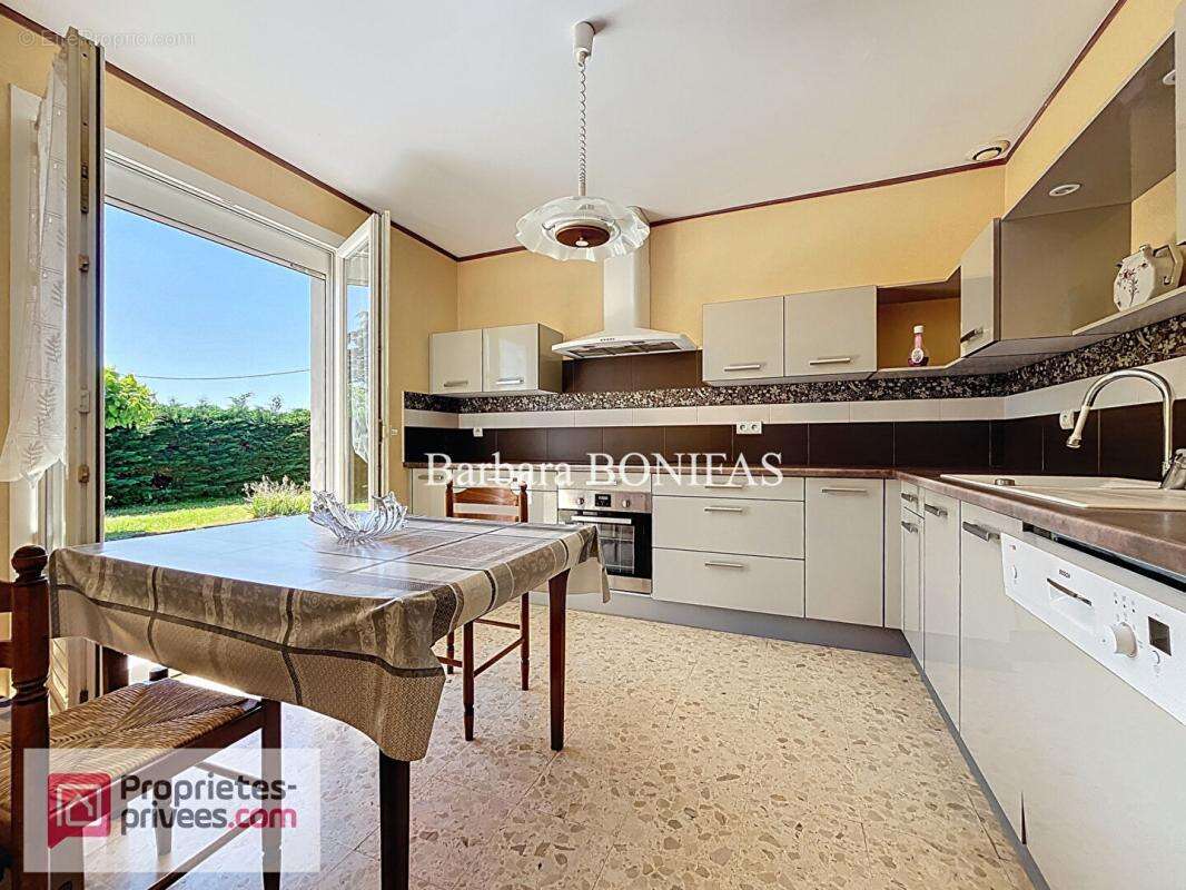 Maison à SAINT-SULPICE