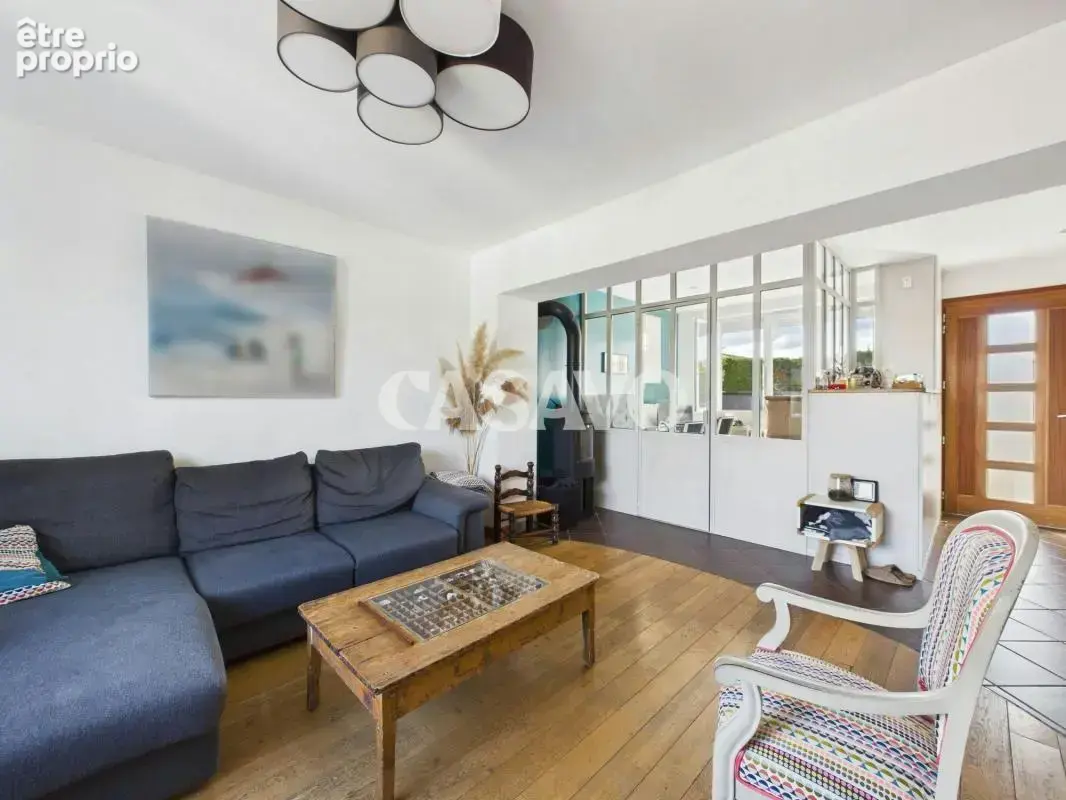 Vente Maison 5 pièces de 164m² - 69130 Écully - photo 2