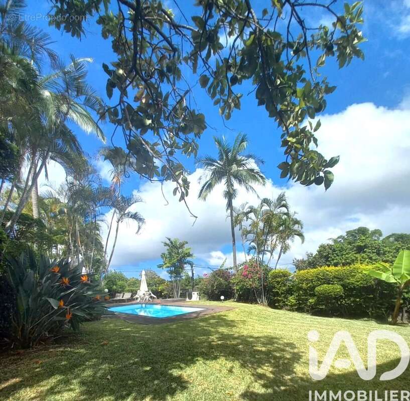 Photo 2 - Maison à LE TAMPON