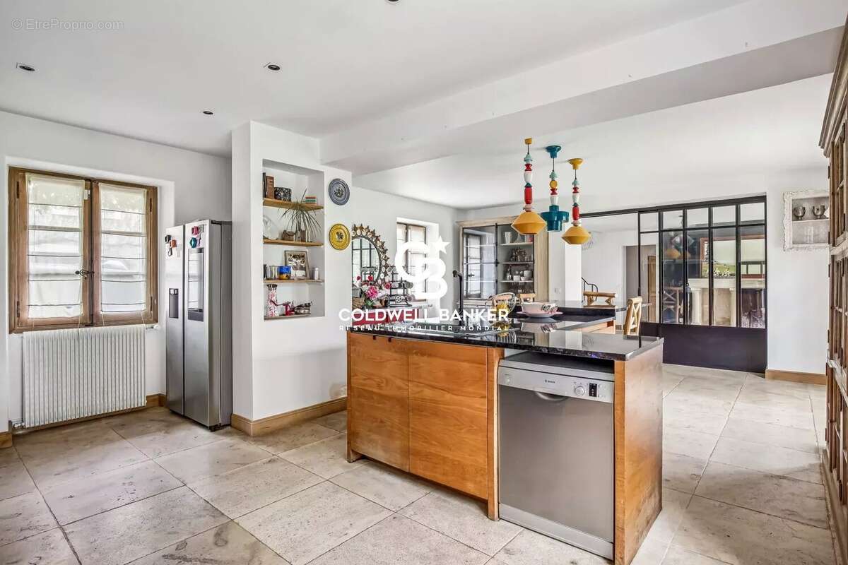 Maison à FEUCHEROLLES