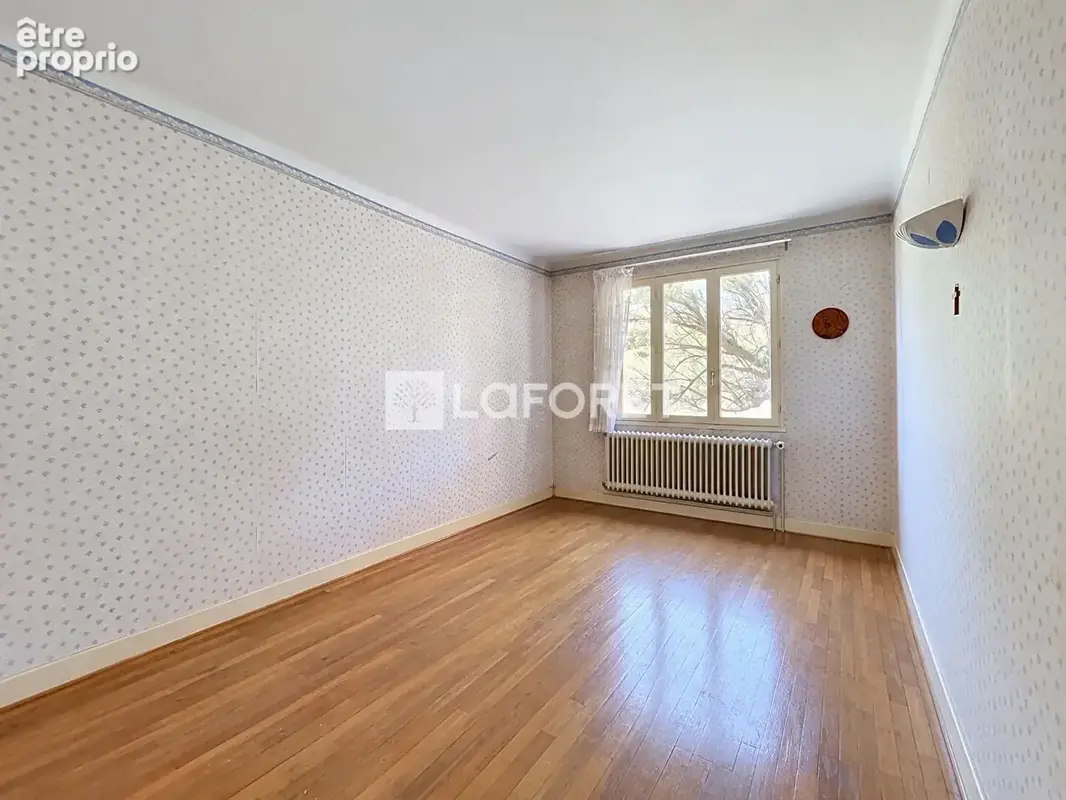 Maison Collonges Au Mont D Or 97.32 m2 (au sol 204.60 m²) - photo 5