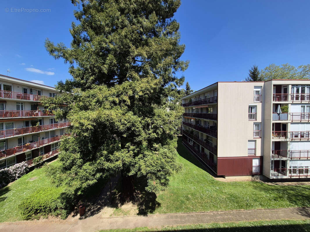 Appartement à VELIZY-VILLACOUBLAY